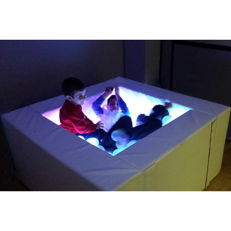 Piscina Luminea