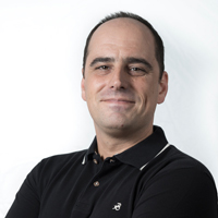 Carlos Serrano